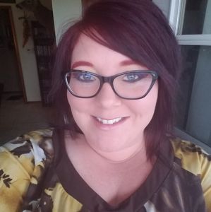 Meet your Posher, Raina